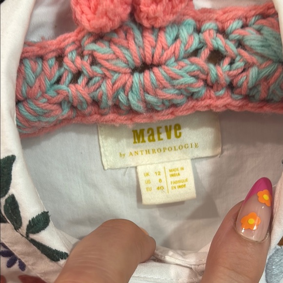 Anthropologie White and Pink Embroidered Button Down Shirt - Picture 5 of 8